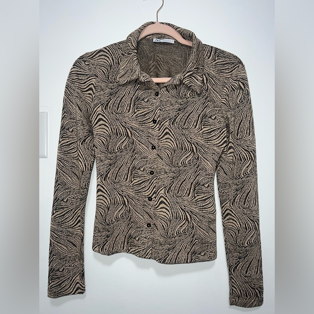 Zara printed shirt size S